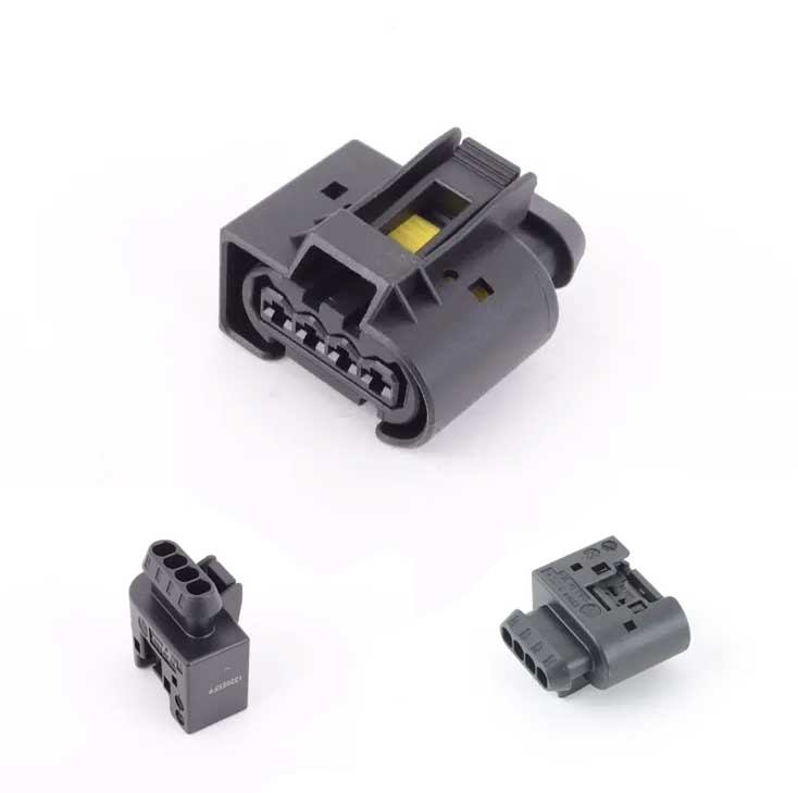 Mercedes Benz Genuine PLUG HOUSING 0001530842