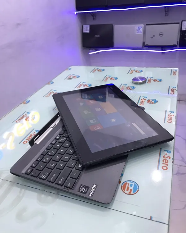 Asus Touchscrean and detachable laptop