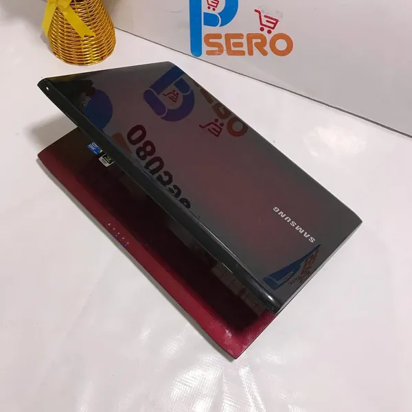 Samsung R580/R590 Laptop Intel Core i5 8GB Ram 500GB HDD 1GB Dedicated Nvidia Graphics