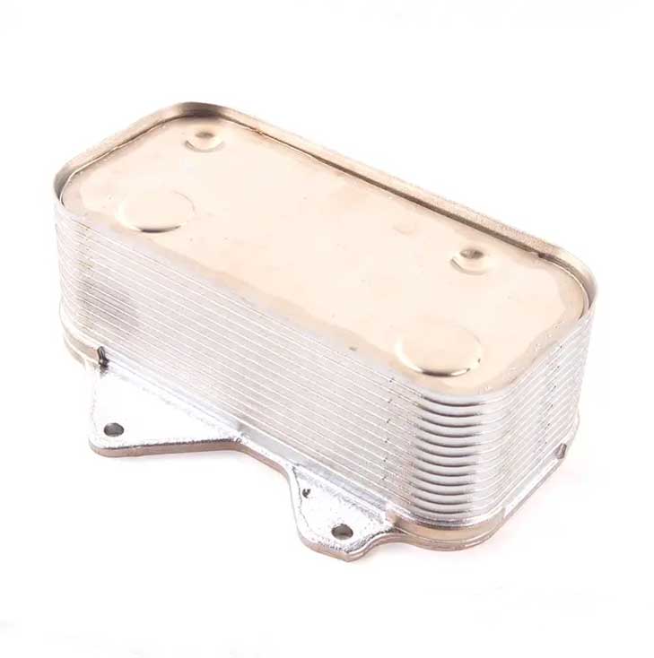Autostar Germany ENGINE OIL COOLER For AUDI A6 A8 Volkswagen Phaeton (3D1, 3D2, 3D3, 3D4, 3D6, 3D7, 3D8, 3D9) 077117021Q
