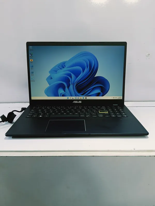 Asus VivoBook E510MAB Intel Celeron 64GB SSD 4GB Ram Windows 11 Pro