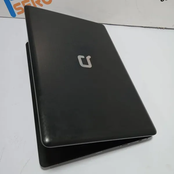 Compac Presario C962 Dual Core 320HDD 4GB Ram