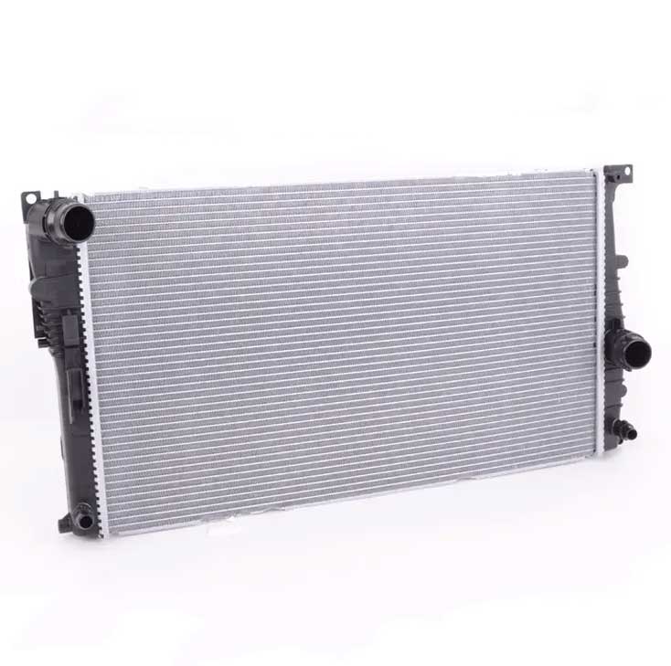 Behr (BHR # CR 1909 000P) RADIATOR (8MK 376 791-791) For BMW 17118672104