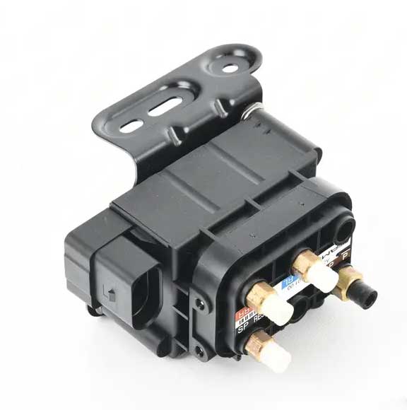 Autostar Germany VALVE BLOCK For Mercedes Benz W212 2123200000