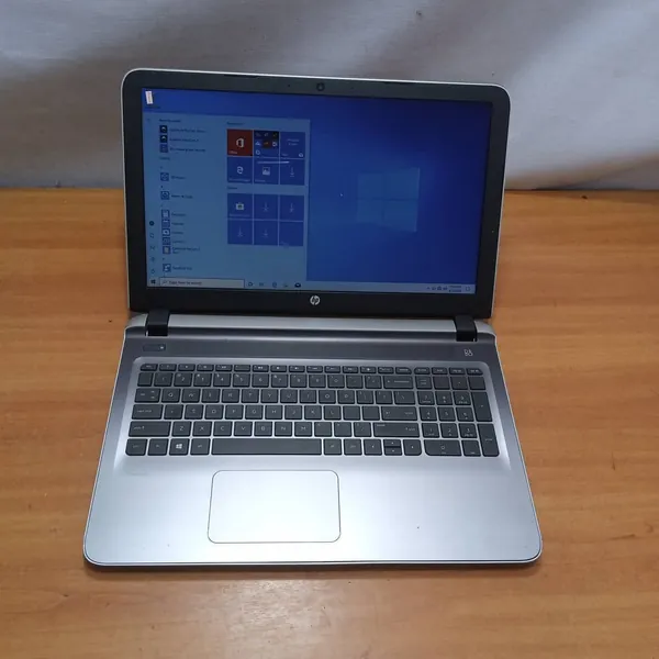 UK Used HP Pavilion 15 Quad Core 4GB Ram 750HDD