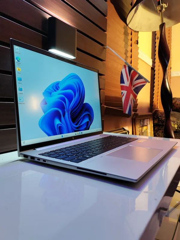 HP EliteBook 860 Core i5 12th Gen 512GB SSD 16GB Ram Finger Print FaceID