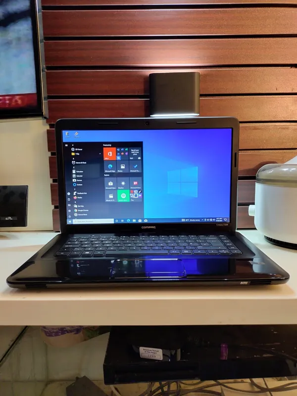 HP Compaq CQ58 500GB HDD 6GB Ram AMD Windows 10 Pro