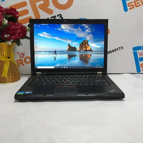 Lenovo Thinkpad T410 Intel Core i5 4GB Ram 320GB HDD 256mb Dedicated Nvidia Graphics Keyboard Light