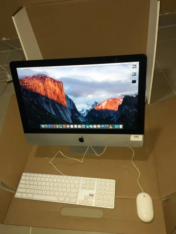 Apple iMac pro i3 500hdd 4gb ram