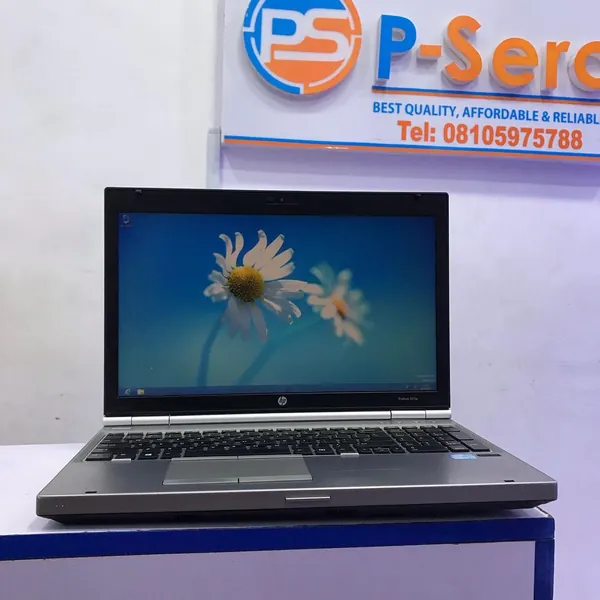 HP Elitebook 8470p 4GB Ram 500GB HDD 14 inch Display 2.6GHz