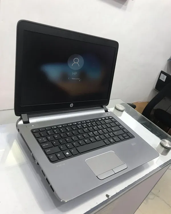 HP 440 intel Core 2 4GB ram 320 HDD