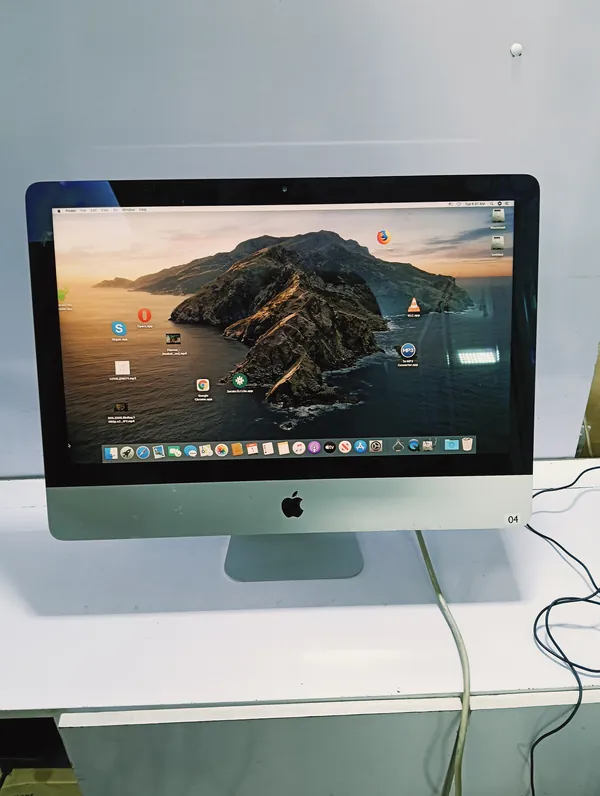 Apple iMac Pro All-In-One PC 2013 Core i5 500GB HDD 8GB Ram 21 inch Display