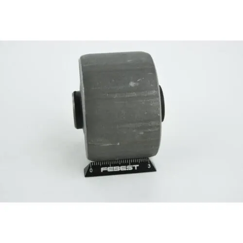 Mitsubishi Space Wagon N80 90# Differential Mount Bushing (HYDRO)
