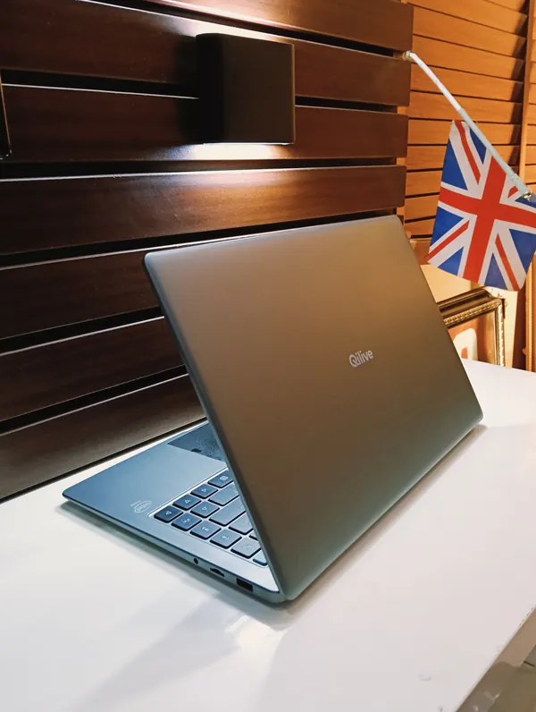 QiLiveSas OIA Laptop Intel Core 2 128GB SSD 4GB Ram Windows 11 Pro