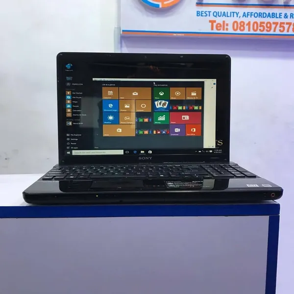 Big Promo Sony VAIO Core 2 Dual Super Clean 4GB RAM 120GB HDD 14 inch 2.20GHz -Sharp webcam