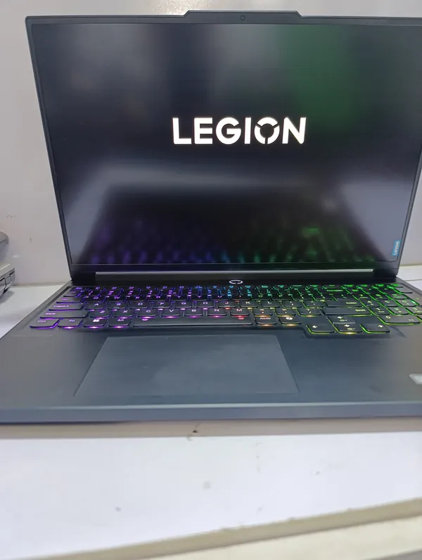 Legion 7i Gaming Laptop Core i9 14th Gen (2.2 GHz) 32gb Ram 1TB Hard Drive 8GB Dedicated Graphics
