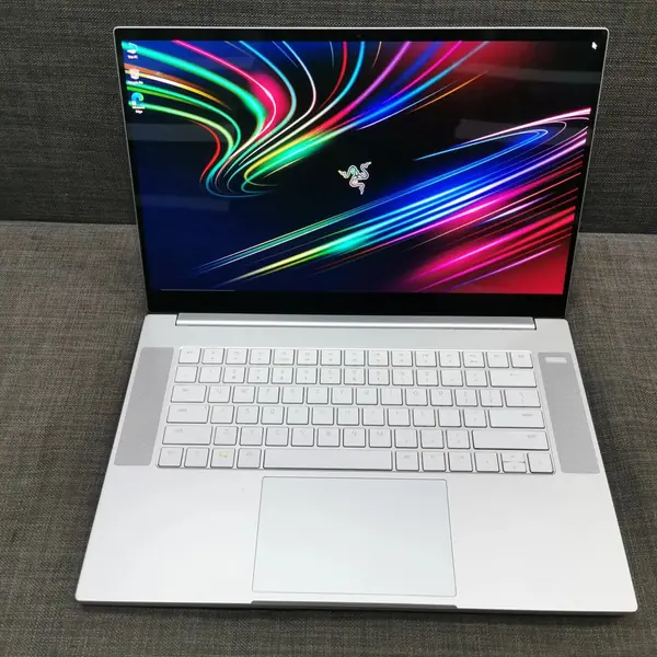 UK Used 2020 Razer RZ09-0328 Gaming Laptop Core i5 NVIDIA GeForce Dedicated Graphics 10th Gen 16GB Ram