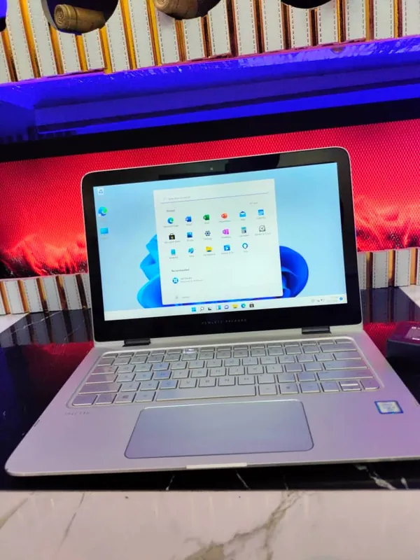 UK Used HP SPECTRE Intel Core i7 VPro 6th Gen. 512GB SSD 8GB RAM Keypad Light Touchscreen4k Resolution Display