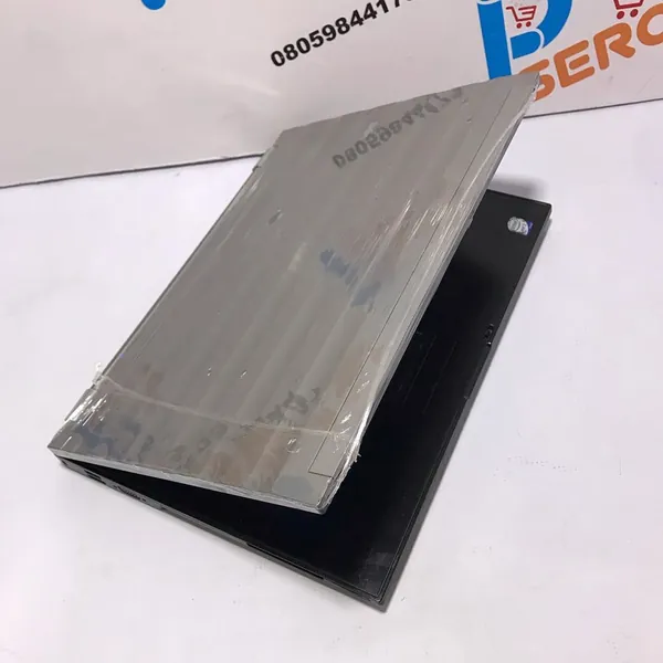 Dell Precision M4400 Laptop Intel Core 2 Duo 4GB Ram 160GB HDD 512 Dedicated Graphics