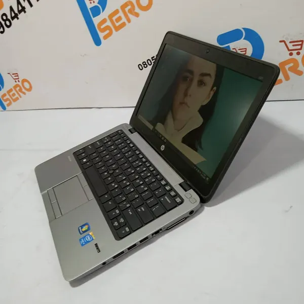 HP 840 Laptop Intel Core i5 8GB Ram 500HDD Free Wireless Mouse