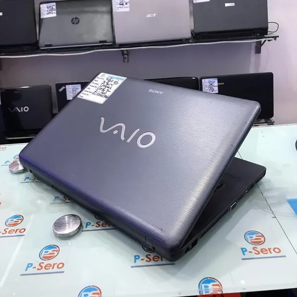 Sony VAIO NW320F Intel Core 2 3GB Ram 250GB HDD 15inch