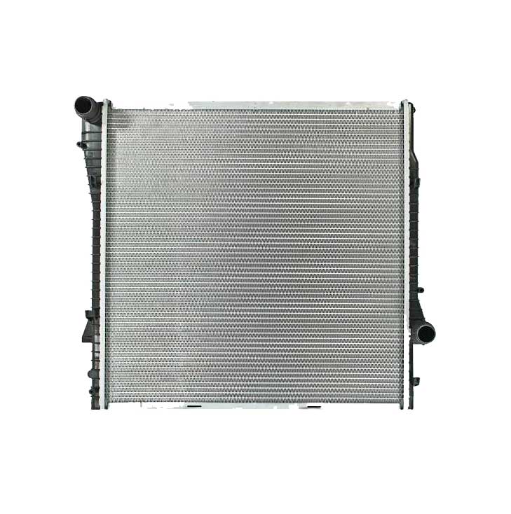 Behr (BHR # CR 566 000P) RADIATOR (8MK 376 718-761) For BMW 17101439103