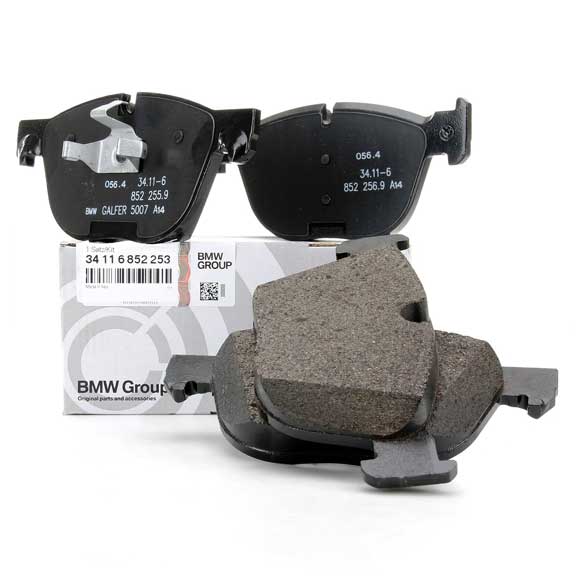 BMW Genuine BRAKE PAD FRONT E70 X5 34116852253