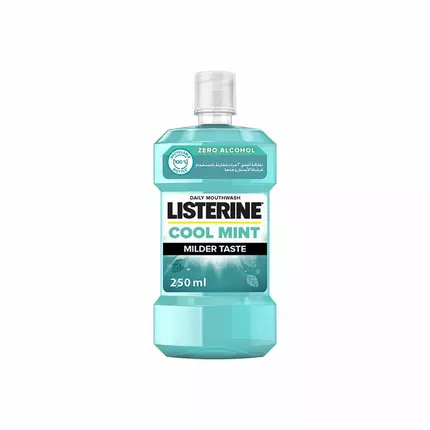 Johnsons Listerine Mouthwash Cool Mint Milder Taste 250ml 24106