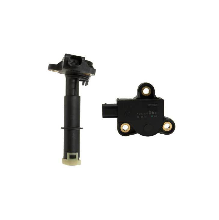 Mercedes Benz Genuine SENSOR  006 153 2828 0009050401
