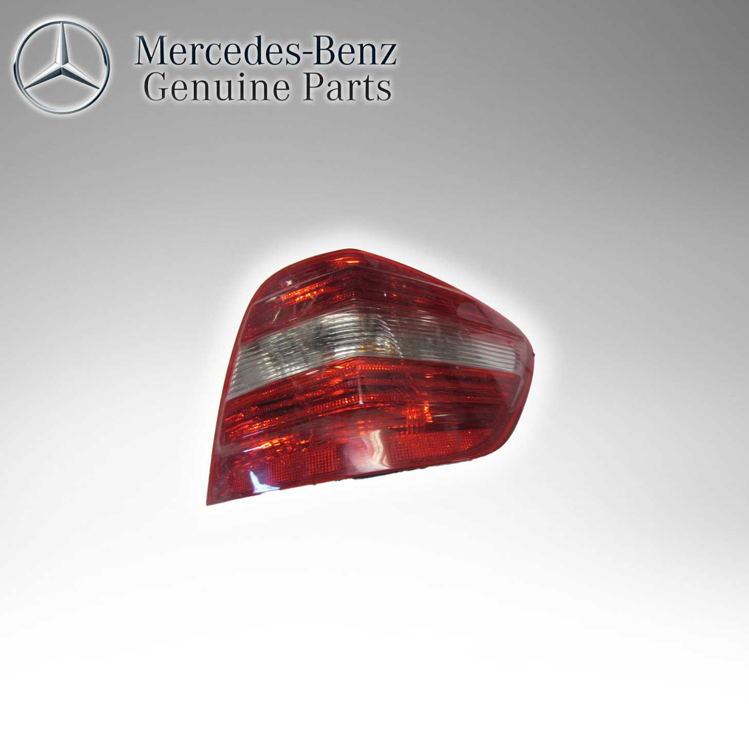Mercedes Benz Genuine Rear Lamp 1649061000