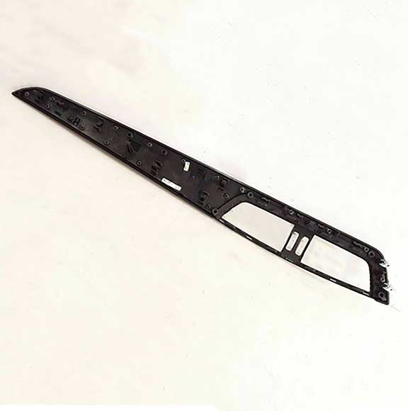 Mercedes Benz Genuine TRIM STRIP 2046802171