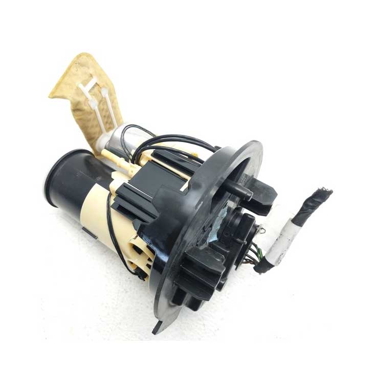 Mercedes Benz Genuine FUEL PUMP  2224700094