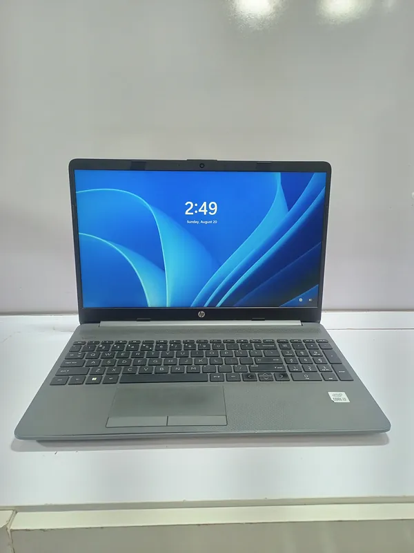 HP 250 G8 Intel Core i3 4GB Ram 128GB SSD Windows 11 Pro 10th Gen Fingerprint