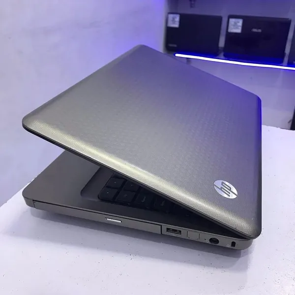 HP G42 Series Laptop Core 2 3GB Ram 250GB HDD 2.10GHz