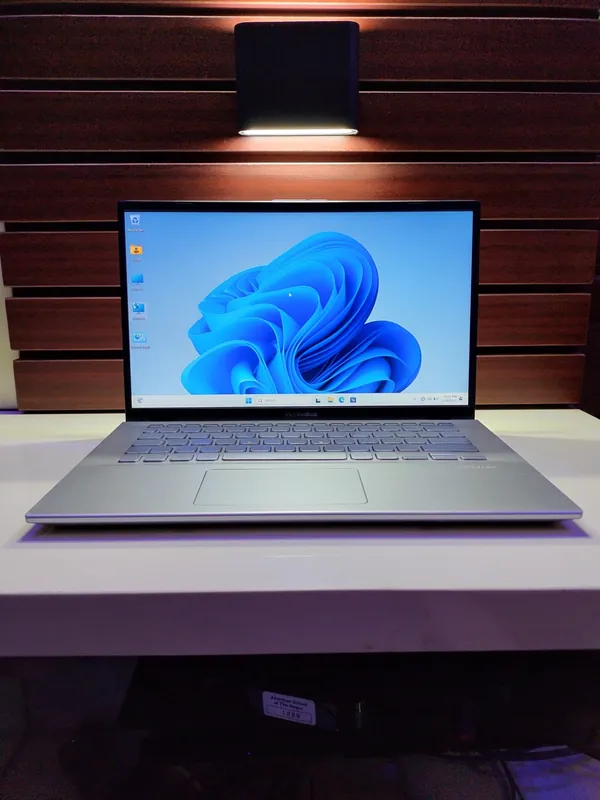 Asus Vivobook 10th Gen Core i5 8GB Ram 256GB SSD Windows 11 Pro