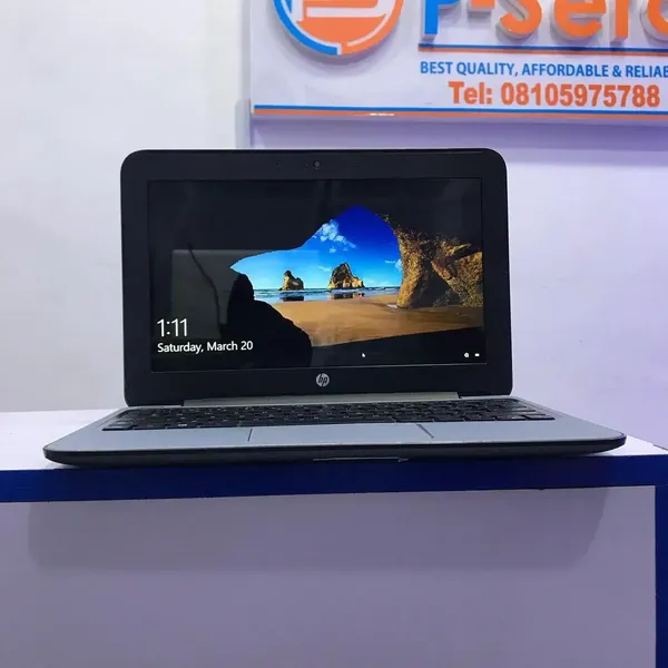 UK USED: HP stream 11 G4 pro 64GB SSD 4GB Ram Ultra Slim