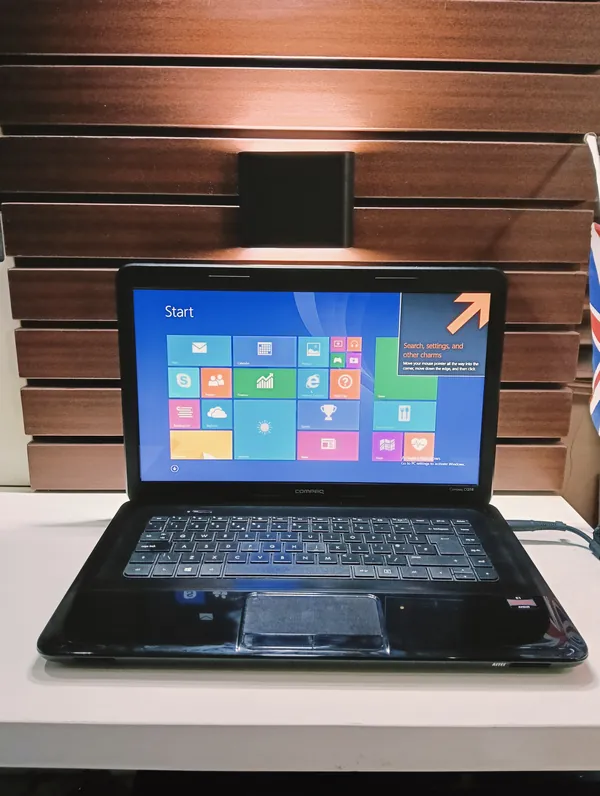 HP Compaq CQ58 AMG (1.4GHz) 160GB HDD 3GB Ram Windows 8 Pro( 64 bit )