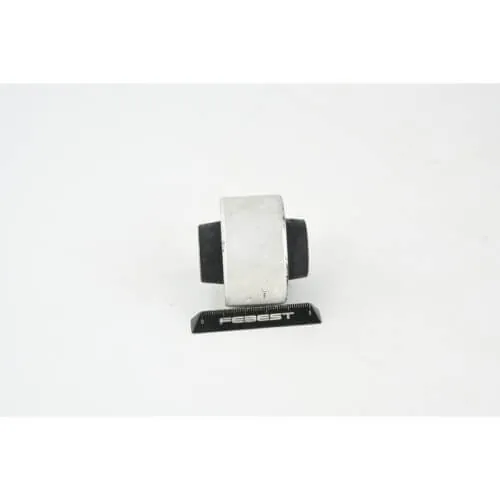 Nissan Juke UK Make F15E Front Control Small Arm Bushing