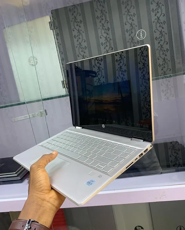 UK Used HP Pavilion 14 Laptop Core i3 8GB Ram 256GB SSD Touchscreen ( 2020 Edition 2in1)