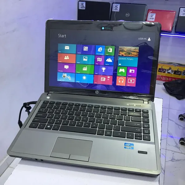 HP ProBook 4440s Super Clean Core i3 intel- 4GB RAM 320GB HDD