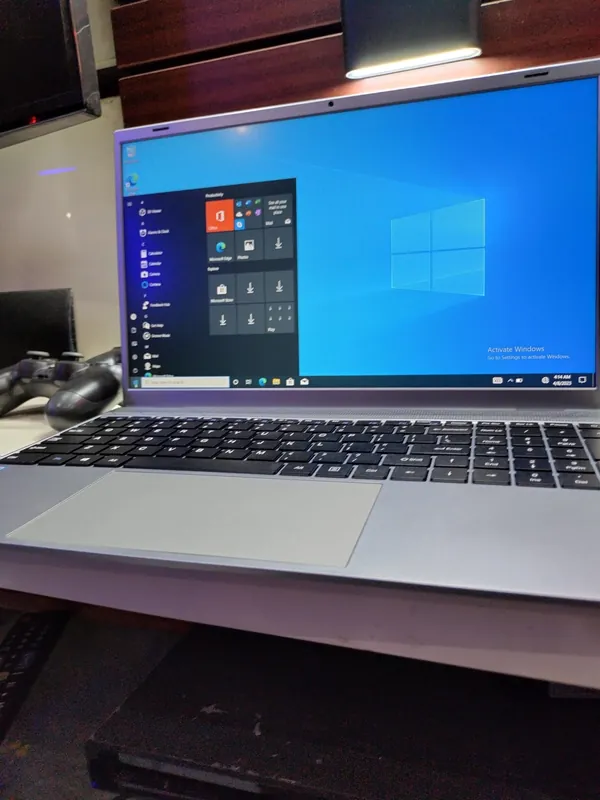 P L default String Intel Pentium -512gb SSD 16gb Ram HDMI port-High Graphics Resolution