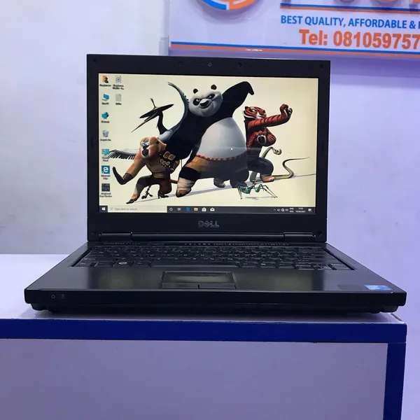 Dell Vostro 1320 Intel Core 2 3GB Ram 160GB 1GB Total Graphics