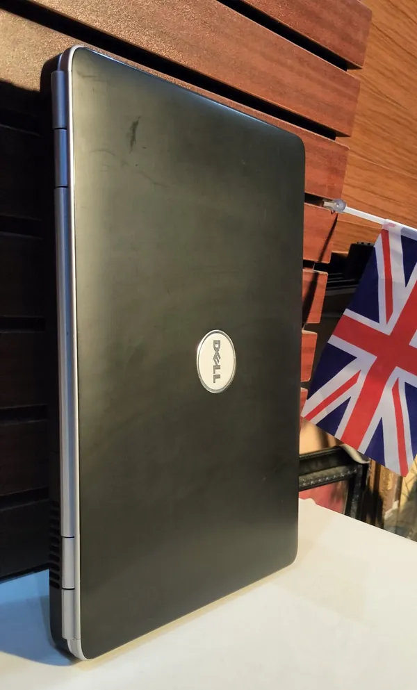 Dell Inspiron 1525 Laptop Intel Core 2 Duo 4GB Ram 250GB HDD 1.6 GHz Processor Speed