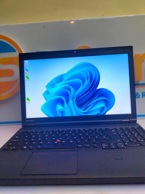 UK Used Lenovo ThinkPad T540p-core i5-8GB RAM-320 Storage