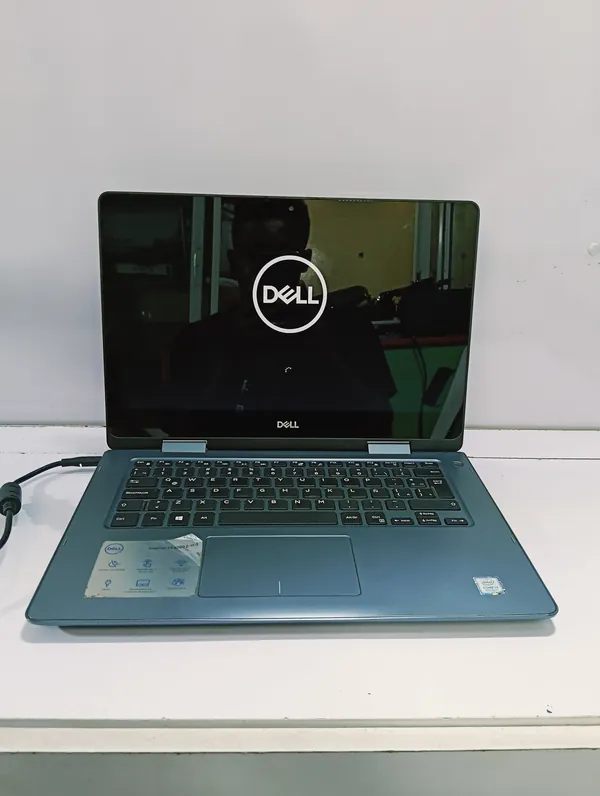 Dell Inspiron 5481 x360 Core i3 256GB SSD 8GB Ram Touchscreen Convertible 8th Gen