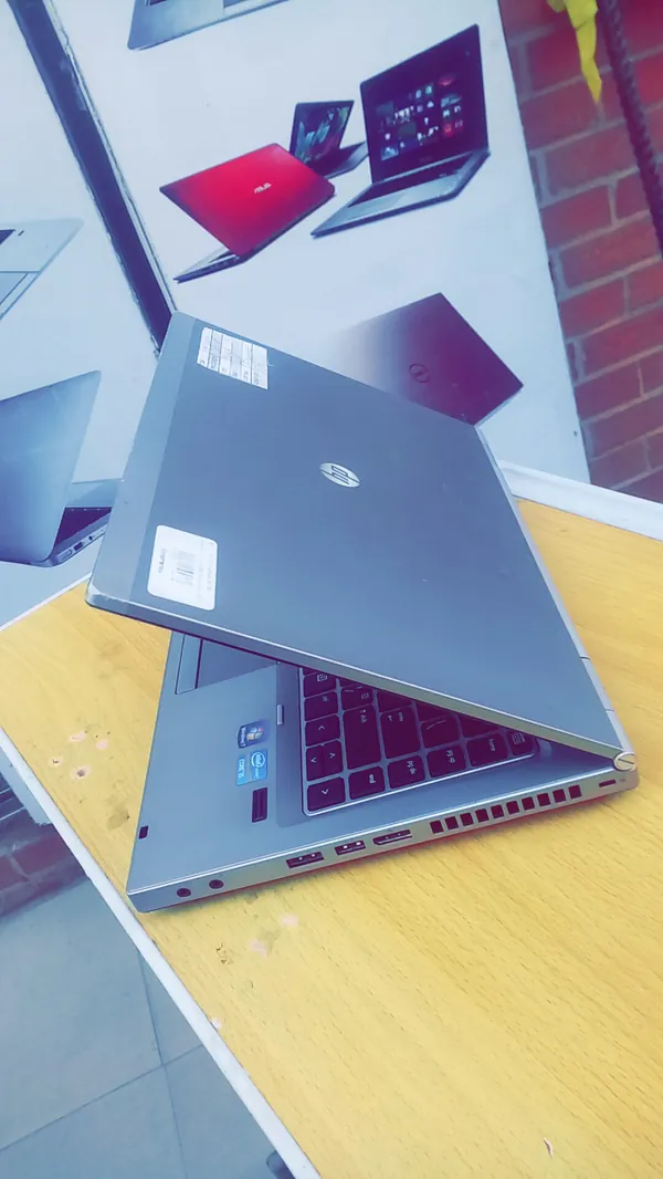 UK Used: HP Elitebook 8460p Core i5 4gb -500hdd