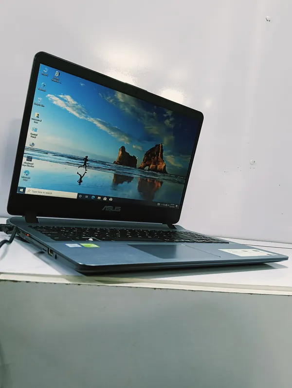 Asus VivoBook 15 Core i5 256GB SSD 8GB 8th Gen 2GB NVIDIA Dedicated Graphics