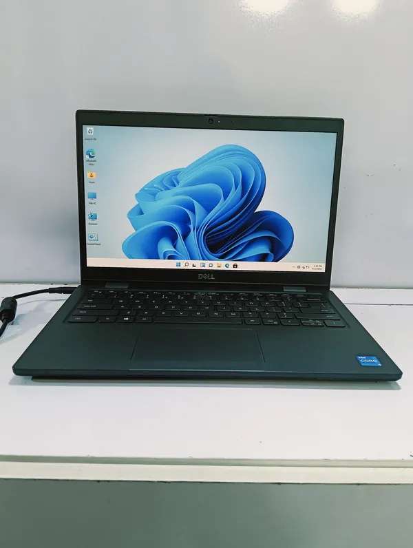 Dell Latitude 3420 Core i5 11th Gen -16GB Ram 256GB SSD Windows 11 Pro