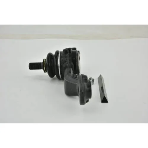Toyota Crown/Crown Majesta GS171 Front Lower Ball Joint Right