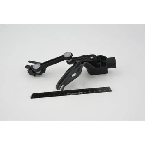 AUDI Q7 Level sensor, front left (with bracket, with link)